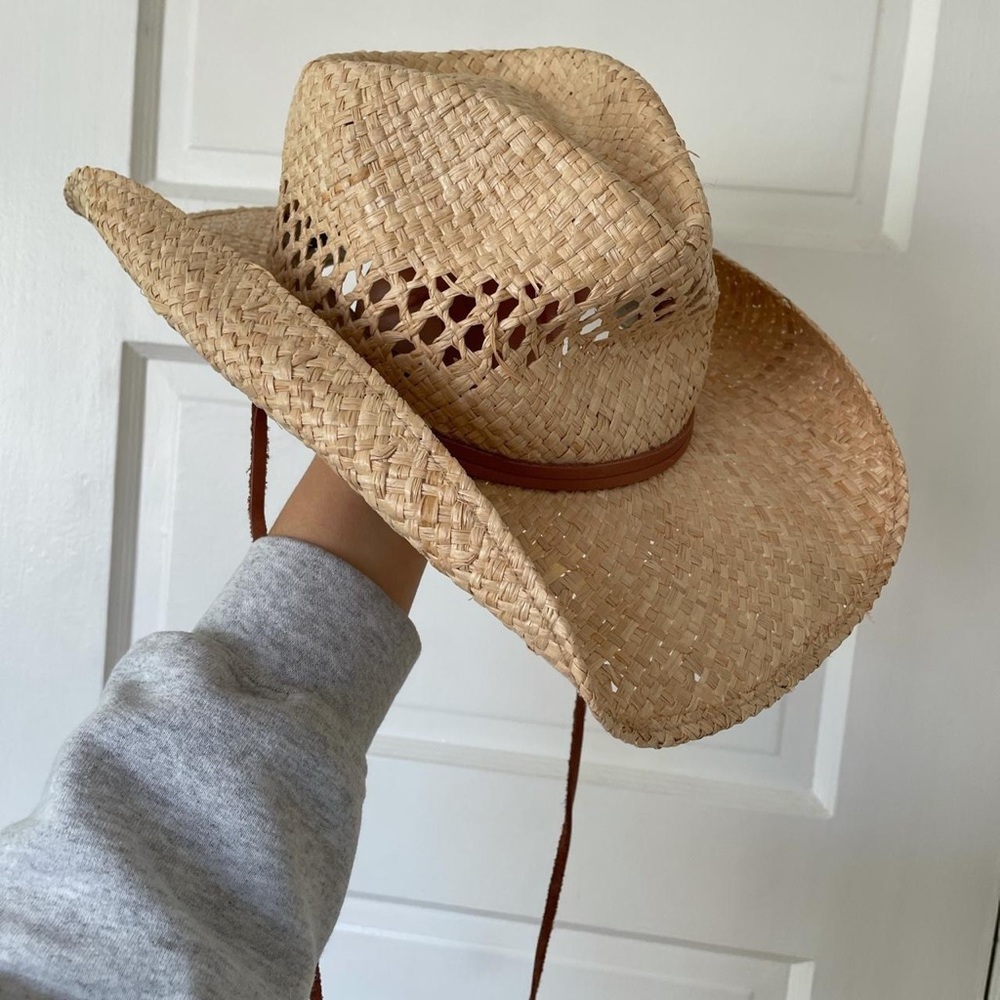 Stetson straw hat.
